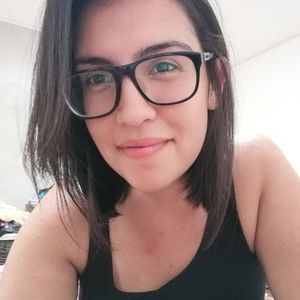 Meet your Posher, Auxiliadora